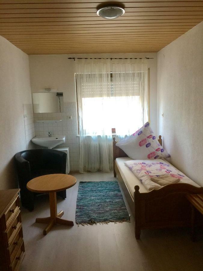 Gasthof Roessle Ochsenwang Bissingen an der Teck Extérieur photo