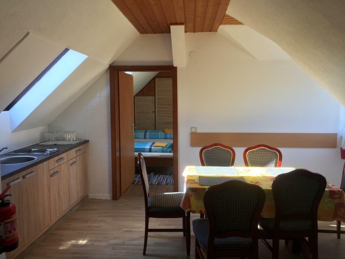 Gasthof Roessle Ochsenwang Bissingen an der Teck Extérieur photo